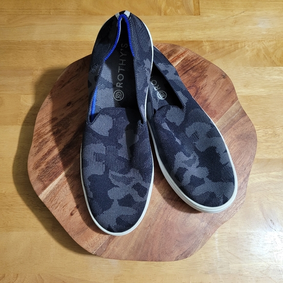 Rothys Gray Camo Sneakers SZ 12 - Picture 1 of 7